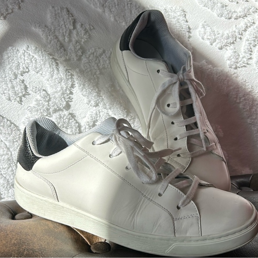 Longchamp White and Black Sneakers with Genuine Real Leather